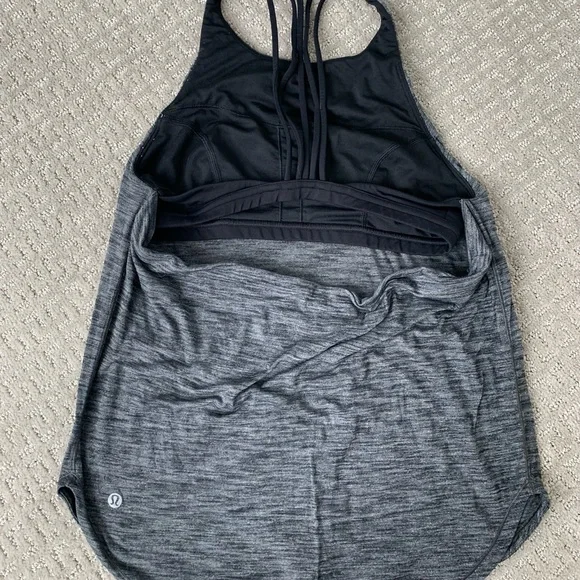 Lululemon workout top with built in sports bra - Picture 2 of 2
